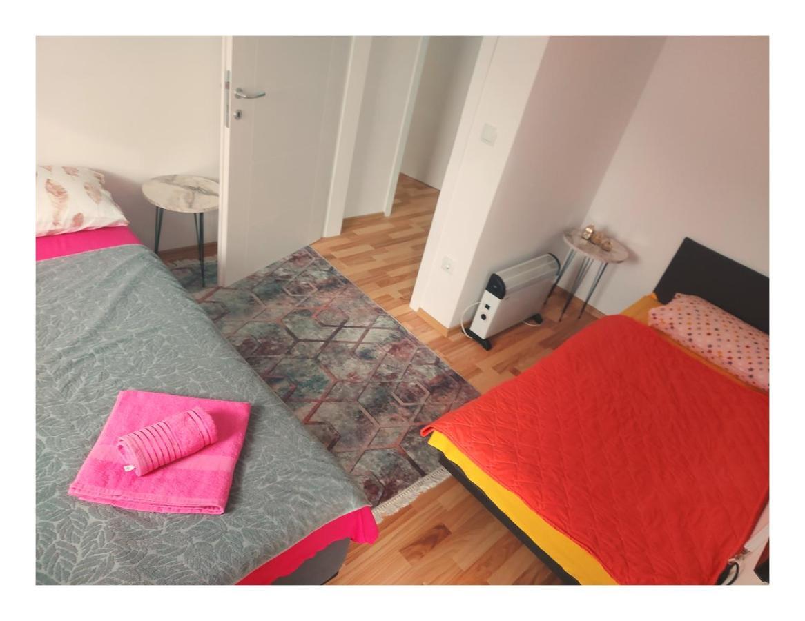 Apartment Ana V-Peshtani أوهغيد المظهر الخارجي الصورة